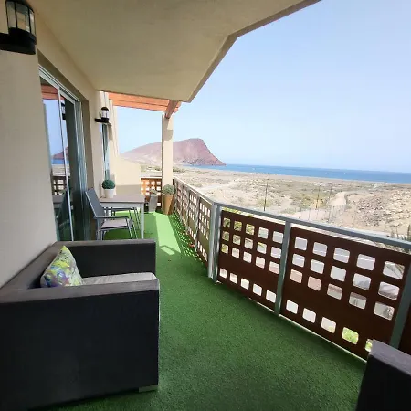 Montana Roja Playa Tejita View Adosado Apartment